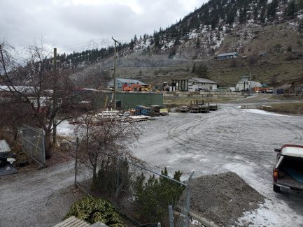 Clearing Patio Space Jan2021
